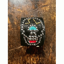 STOP LIGHT skull studs bracelet